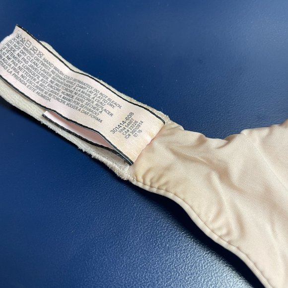 Victoria's Secret T-Shirt Bra - Picture 6 of 11